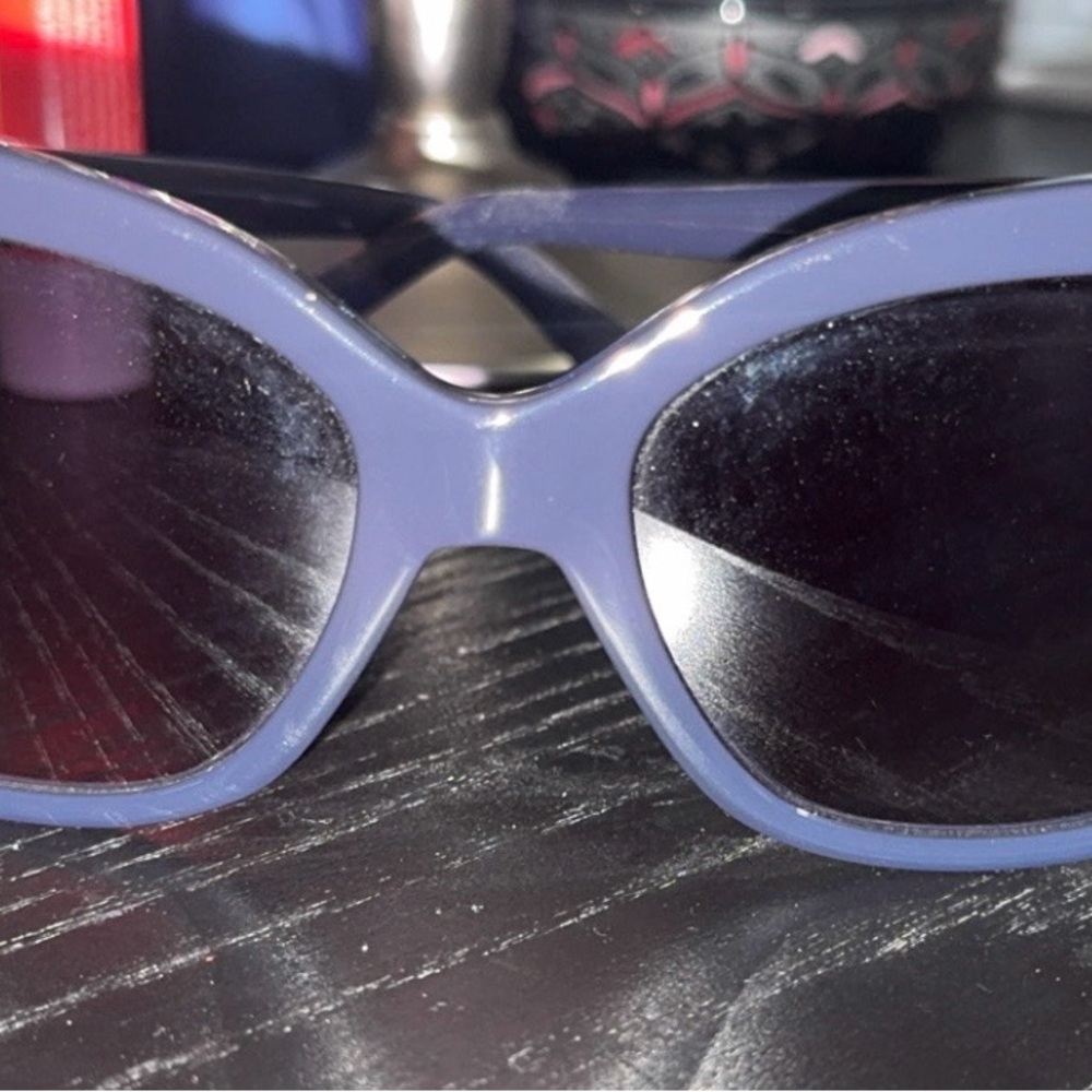 Chic Purple Sunglasses